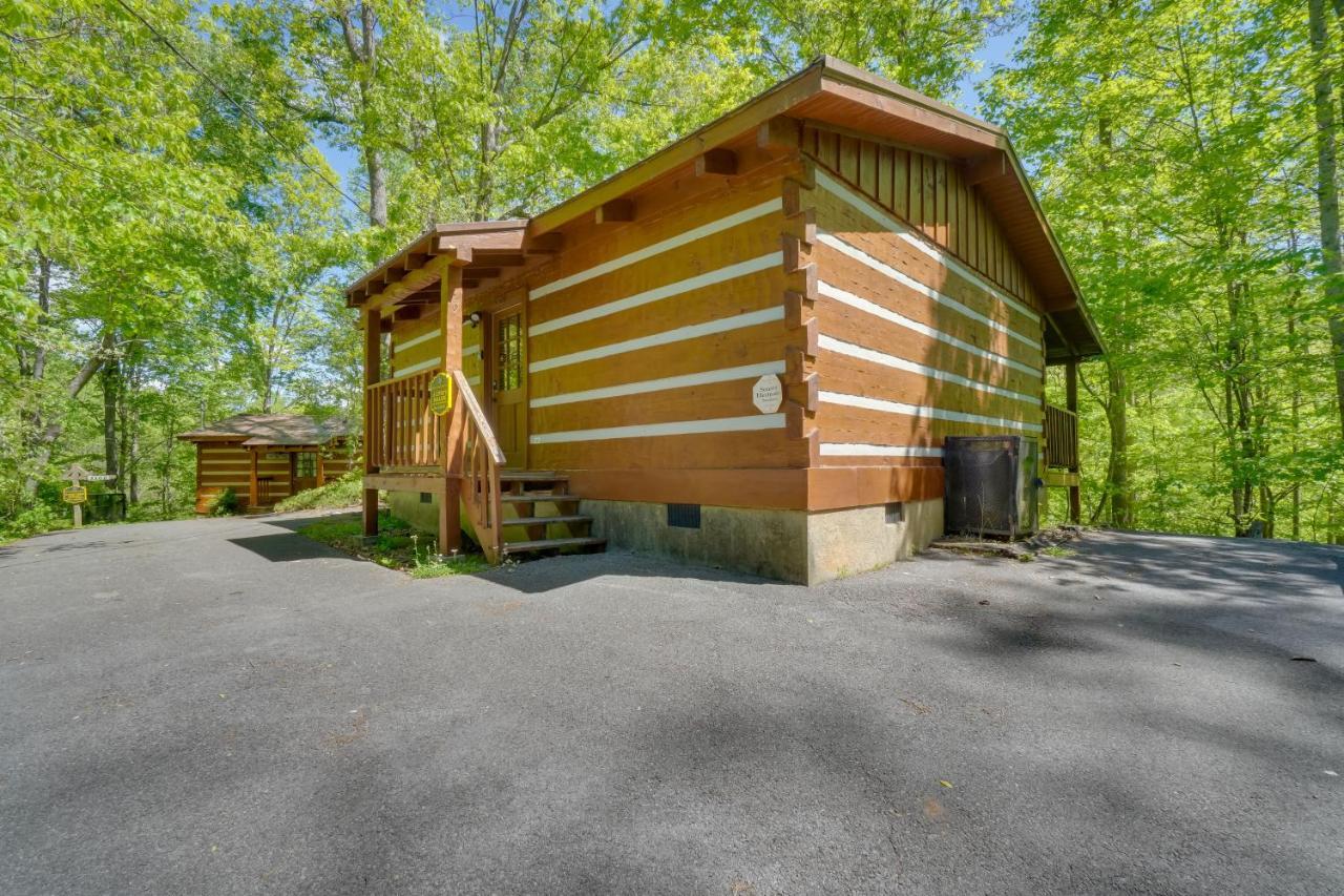 Gatlinburg Cabin With Hot Tub About 6 Mi To Downtown! المظهر الخارجي الصورة
