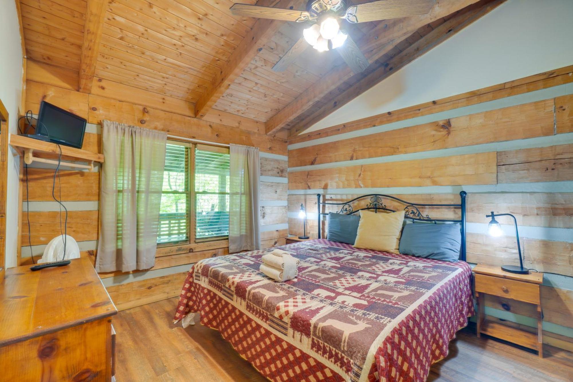 Gatlinburg Cabin With Hot Tub About 6 Mi To Downtown! المظهر الخارجي الصورة